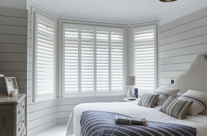 SEATTLE_PURE_WHITE-001-C. Shutters
