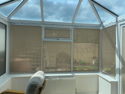 Child safe tensioned 25mm aluminium venetians Fitted in Ipswich