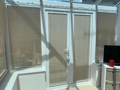 Child safe tensioned 25mm aluminium venetians Fitted in Ipswich
