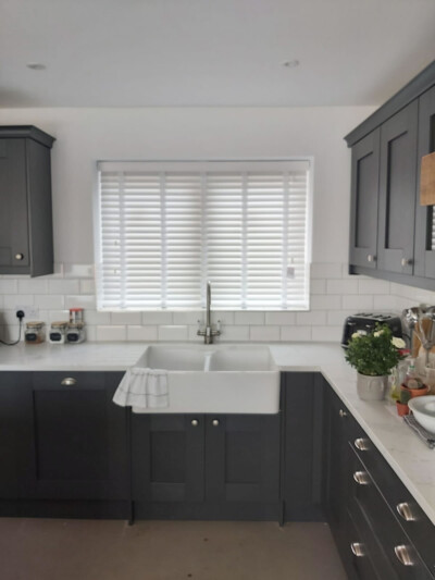 Kitchen window Venetian blind